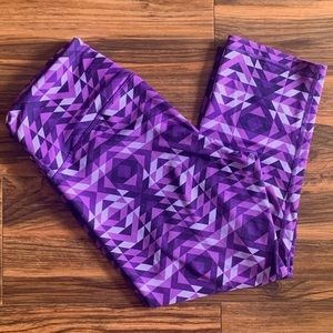 Old Navy Capri Workout Leggings